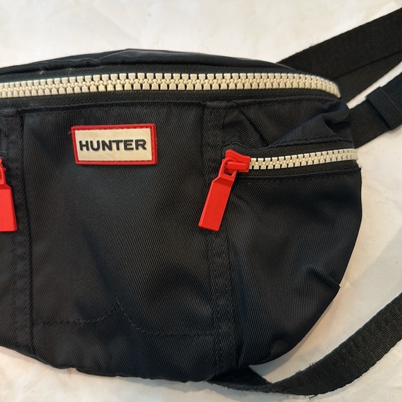 Hunter crossbody bag excellent condition - Picture 2 of 3
